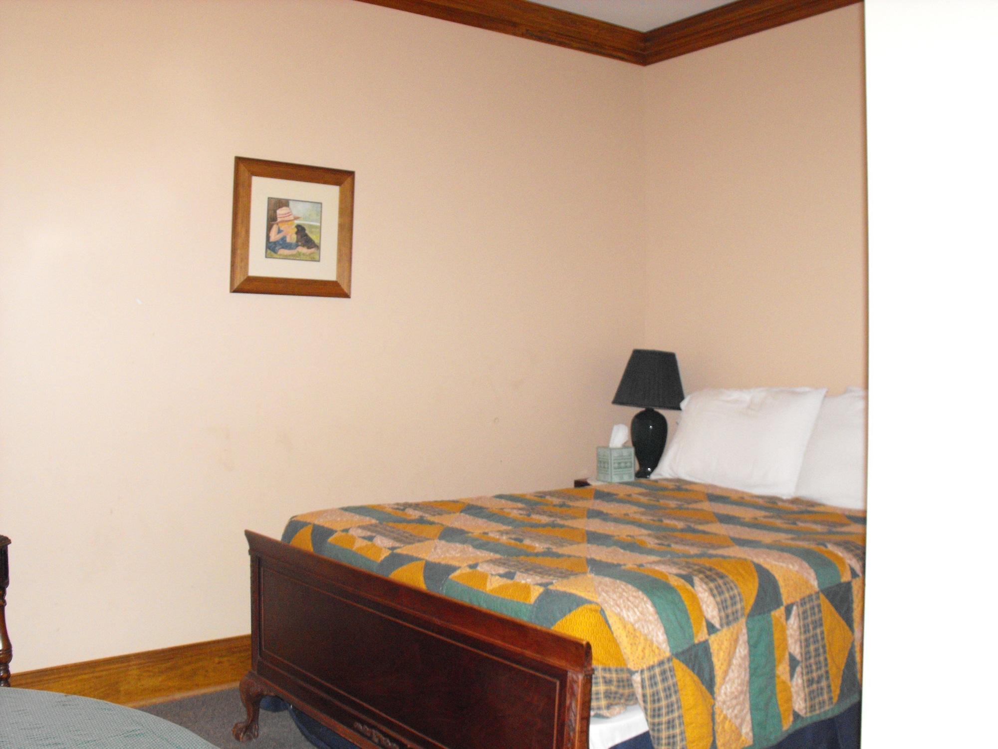 Empire House Hotel Rising Sun ภายนอก รูปภาพ